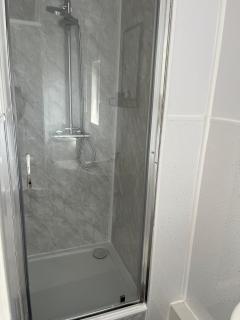 2 Bed apartment, sleeps up to 5 - Blackpool - 9