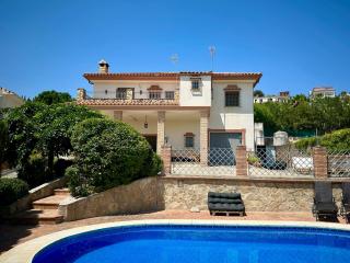 Chalet con piscina El Arado - Baena - 0
