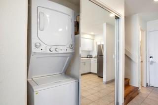 KBM Resorts Spacious 4-Bedroom Lokelani Collection Multi Unit Listing Same Floor Ocean Front 2 Free Rental Cars LOK-B20103 - 1