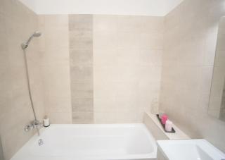 Sunny&Modern Central Flat in Historic Building - 8