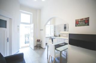 Sunny&Modern Central Flat in Historic Building - 6