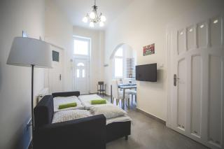 Sunny&Modern Central Flat in Historic Building - 4