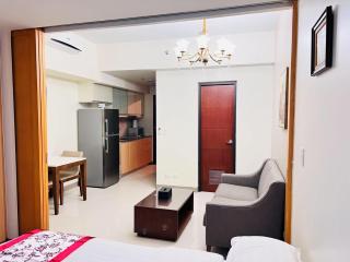 BGC One Uptown - Manila - 1