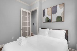 Bold Manhattan Base in Prime Nolita - New York - 4