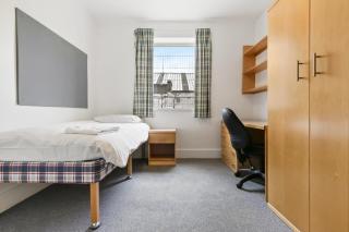 Langton Close House, London - 7