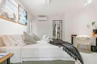 Naousa Private Beach Bungalow - Noosa Heads - 5