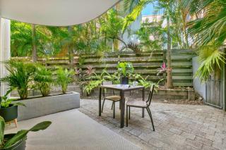 Naousa Private Beach Bungalow - Noosa Heads - 3