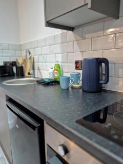 Executive Studio with Desk & Quiet Ambience - Derby - 5