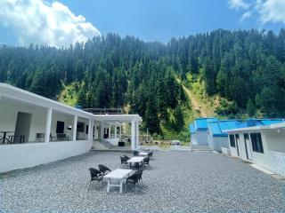 Al Najm Resorts - Naran - 9
