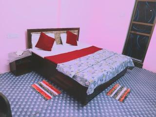 The Krishna luxury stay guest house - Ayodhya - 7