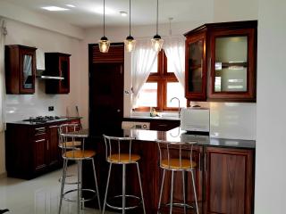 Golden King Residence - Kandy - 9