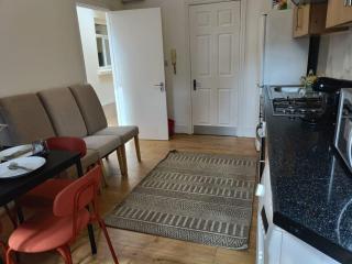 Two bedroom flats Finchley - Finchley - 4