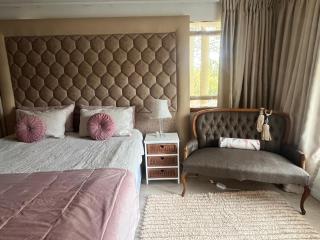 House on Grand Hill - Bloemfontein - 2