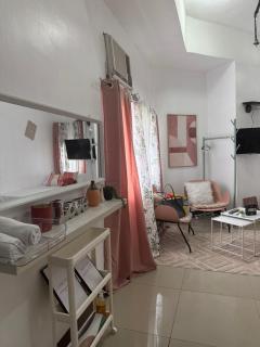 Budget Sweet Escape at San Marino Residences - Città di Cebu - 6