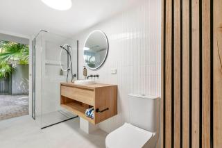 Naousa Private Beach Bungalow - Noosa Heads - 9