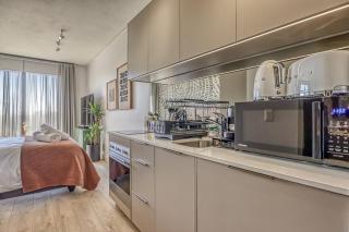 Modern One Rosebank Studio Apartment 456 - Johannesburg - 1