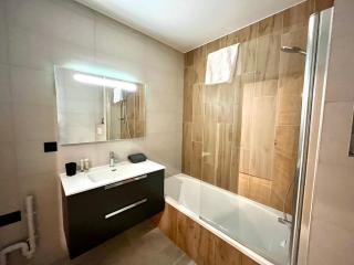 3 chambres au pied ALPE EXPRESS - L'Alpe-d'Huez - 4