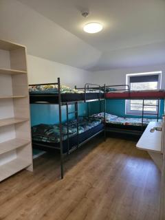 Hostel pracowniczy Pyrzowice Workers Nest - - 6