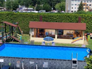 VILLA DORA - CENTRUM, BASEN 5m x 10m, Plac zabaw, Parking - Mielno - 9