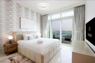 Elegant 2BR with Dubai Marina Skyline & Sunset Views - 8