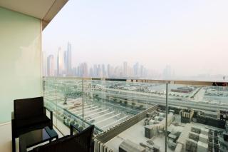 Elegant 2BR with Dubai Marina Skyline & Sunset Views - 6