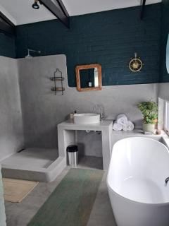 Modern Serene Apartment - East London - 8