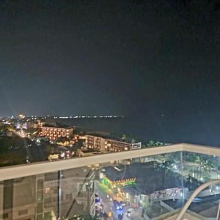 High Tides at Ocean Breeze - Negombo - 4