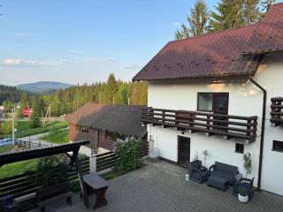 Готель White House - Yablunytsya - 0