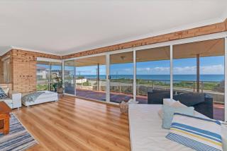 Pet-friendly Beachfront Family Getaway With Views - Mandurah - 2