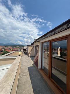Luxury attic apartment, Centre, Two big terraces - Kazanlik - 3