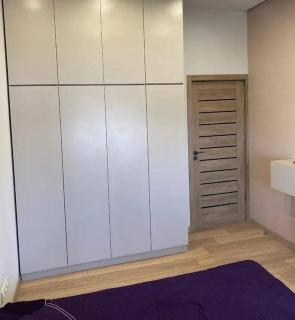 Kipro mylima vieta - - 5