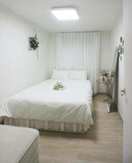 Sun&Smile - 20min to Gangnam, 30mins to Hongdae, 2 bedroom, max 7pax - Seúl - 8