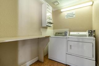 Motel 6-Alvin, TX - Alvin - 3