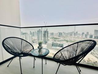 Crisp And Curated 1br With Pool, Gym And Parking! - 2