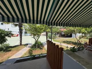 Yard Paradise - Dhërmi - 1