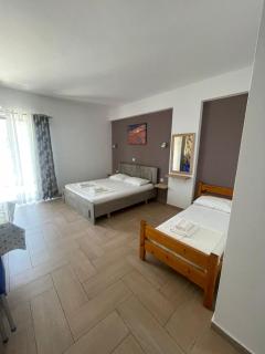 Vila Cini - Himarë - 0