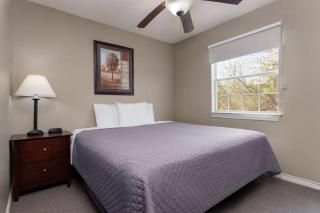 Eagle's Den Three Rivers Texas a Travelodge by Wyndham - Three Rivers - 2