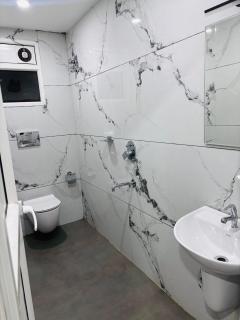 Marine Plaza Hotels - Cochin - 9