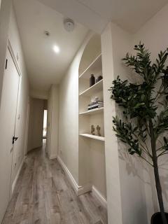 Newly Refurbished 2 Bed Apartment - Central Location - Londra - 4