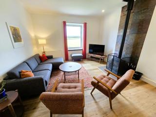 Balmory Stables South - luxury stable conversion - Ascog - 1