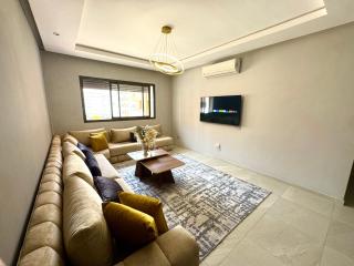 Appartement Moderne et Bien Situé à Agadir - Agadir - 0