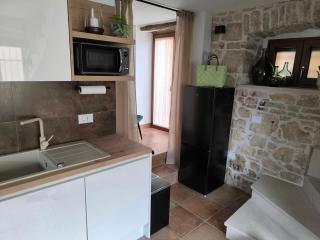 Casa Lapidaria - Razvala - 1