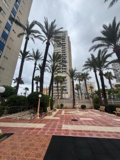 Apartamento Torre Yago primera linea playa Benidorm con Wi-Fi & AC - Benidorm - 1