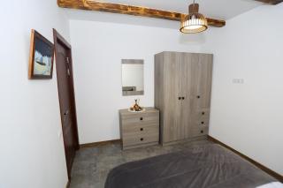 Guesthouse by the river - - 3