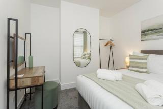 Henderson Lodge - Portsmouth - 9