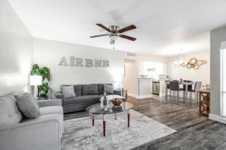 2BR 2BA by AT&T Stadium, Globe Life, Texas Live! - Arlington - 3