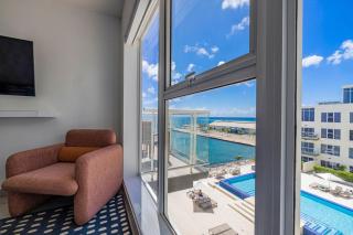 Find Your Freedom Without Leaving Home - 4