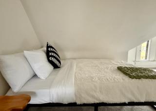 Short North Convention King Bed Free Parking! - Columbus - 9