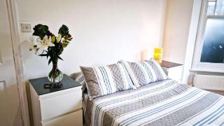 Charming London Apartment on Lancaster Road - Londra - 6