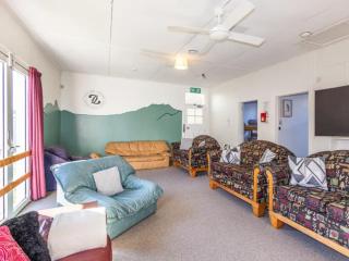 Taylor Lodge Adventure Base - Erua Holiday Home - Erua - 4